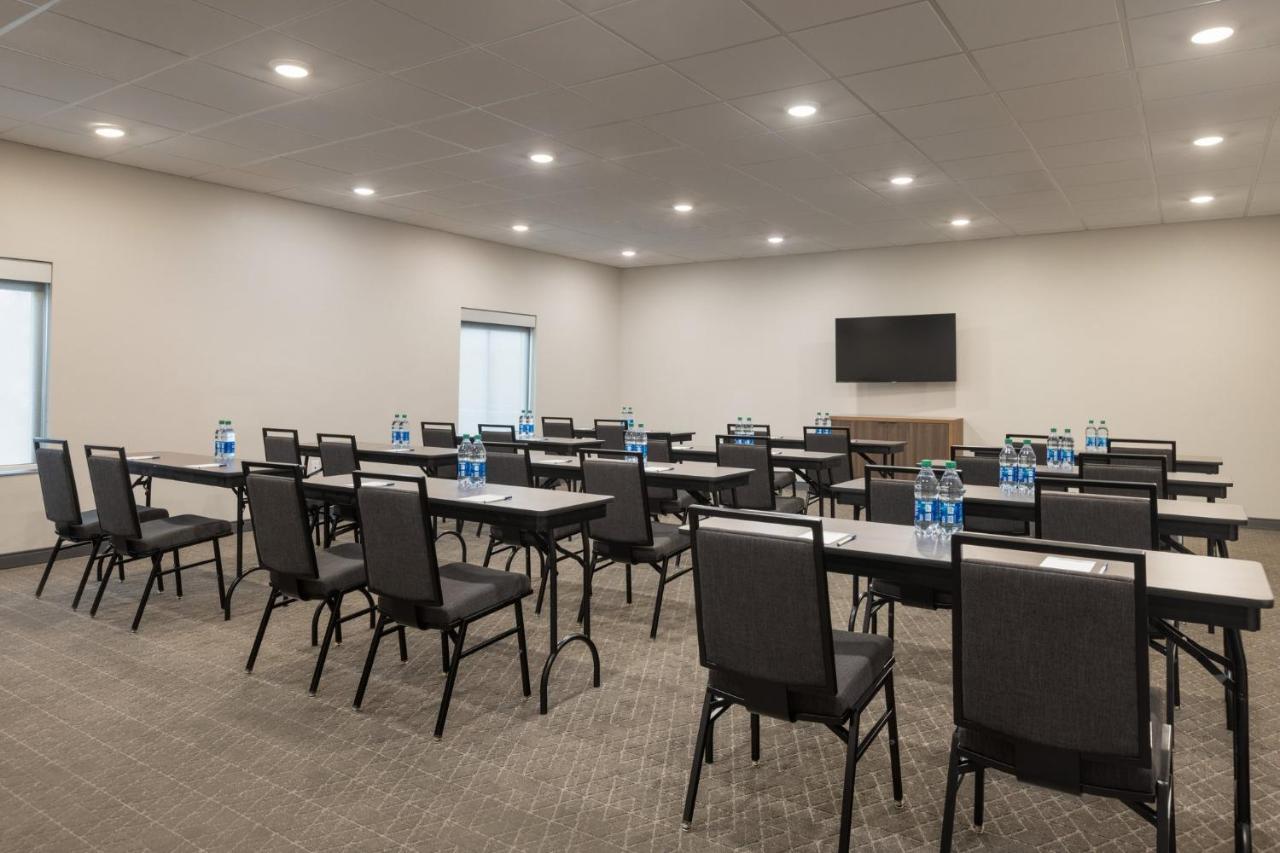 Avid Hotel North Platte By Ihg Bagian luar foto
