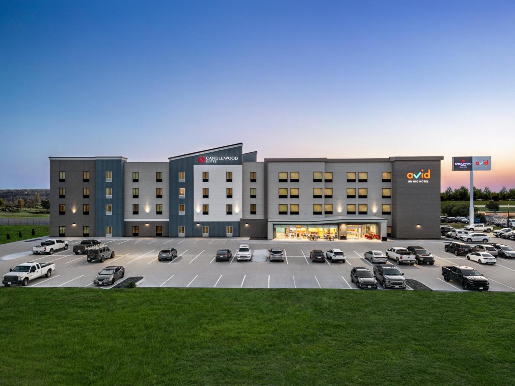Avid Hotel North Platte By Ihg Bagian luar foto